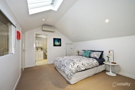 Property photo of 5/18A Ivanhoe Parade Ivanhoe VIC 3079