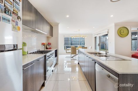 Property photo of 14 Changsha Road Edmondson Park NSW 2174