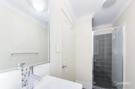 Property photo of 3 Bridge Street Redbank QLD 4301