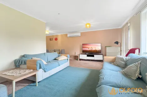 Property photo of 3 Walsh Retreat Berwick VIC 3806