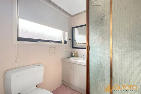 Property photo of 3 Walsh Retreat Berwick VIC 3806