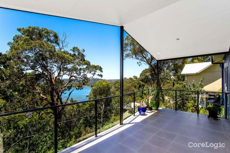 Property photo of 19 Kunala Lane Horsfield Bay NSW 2256