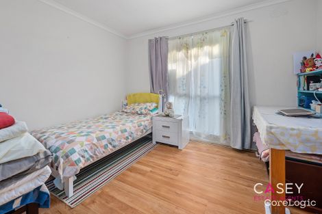 Property photo of 3/11-13 Dearing Avenue Cranbourne VIC 3977