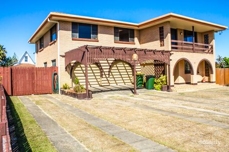 Property photo of 11 Bathurst Street Elliott Heads QLD 4670