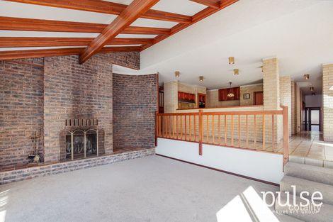 Property photo of 3 Pleasant Place Shelley WA 6148