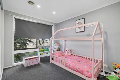 Property photo of 18 Rifle Parade Lithgow NSW 2790