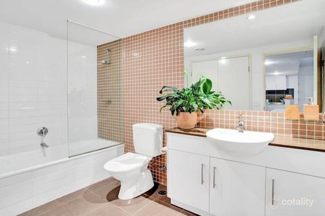 Property photo of 1015/1 Ocean Street Burleigh Heads QLD 4220