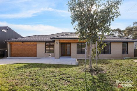 42 Potters Hill Rd, San Remo, VIC 3925