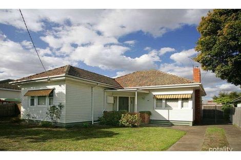 36 Pine St, Reservoir, VIC 3073