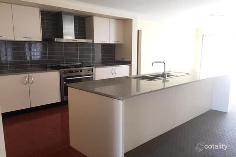 Property photo of 20 Melfin Drive Hillside VIC 3037