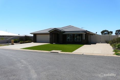 Property photo of 9 Majuda Court Tocumwal NSW 2714