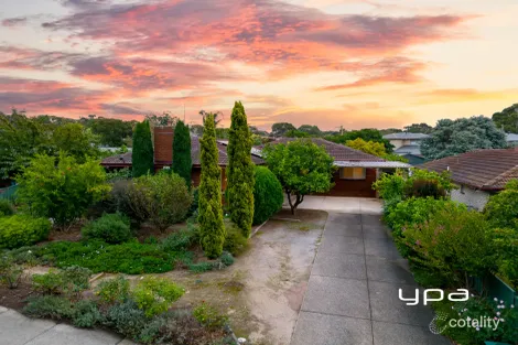 308 Elizabeth Dr, Sunbury, VIC 3429