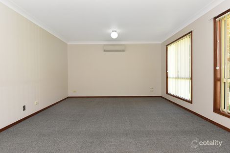 Property photo of 17 Mengel Court Middle Ridge QLD 4350
