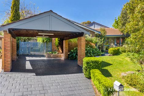 Property photo of 8 Dealbata Place Croydon Hills VIC 3136