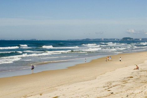 Property photo of 42 Cronin Avenue Main Beach QLD 4217