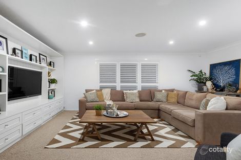 52 Retreat St, Bridgeman Downs, QLD 4035