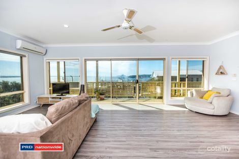 Property photo of 32 Scott Circuit Salamander Bay NSW 2317