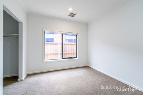 Property photo of 24 Melaleuca Boulevard Beveridge VIC 3753