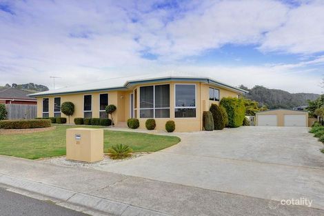 Property photo of 22 Seabreeze Avenue Penguin TAS 7316