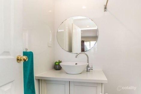 Property photo of 110 St Stephens Crescent Tapping WA 6065