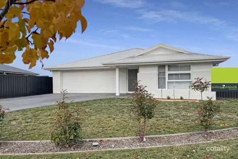 8 Colvin Pl, Goulburn, NSW 2580