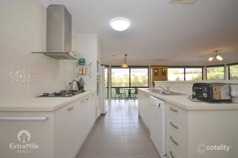Property photo of 6 Tulloch Rise Canadian VIC 3350