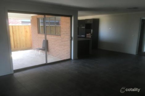 Property photo of 16 Sparkle Way Tarneit VIC 3029