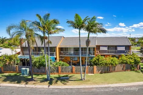 3/2 Waratah Ave, Yamba, NSW 2464