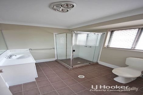 Property photo of 31 Skipton Circuit Kallangur QLD 4503