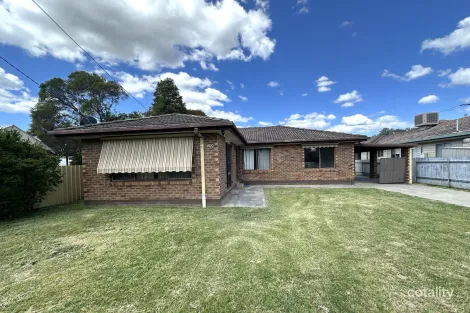 Property photo of 400 English Avenue Lavington NSW 2641