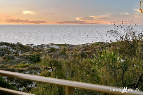 3 Wayeela Pl, City Beach, WA 6015