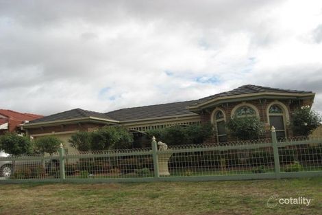 4 Shields Ct, Sydenham, VIC 3037