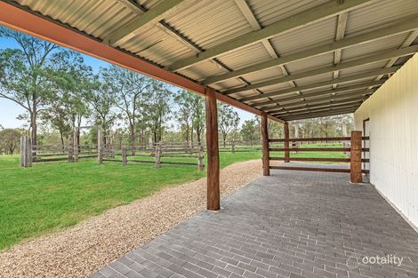 Property photo of 3 Bottlebrush Crescent Rifle Range QLD 4311