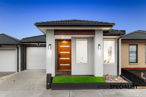 29 Birmingham Rd, Cranbourne East, VIC 3977