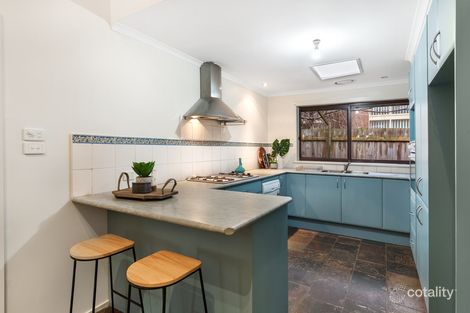 Property photo of 8 Mayfair Drive Ferntree Gully VIC 3156