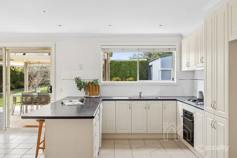 Property photo of 14 Coleman Court New Gisborne VIC 3438