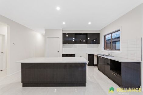 Property photo of 70 Oldbridge Boulevard Weir Views VIC 3338