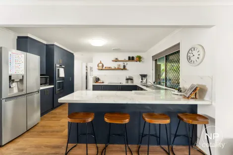 Property photo of 25 Drapers Road Eatons Hill QLD 4037