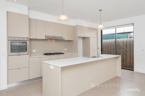 Property photo of 1/13 Austin Street St Albans VIC 3021