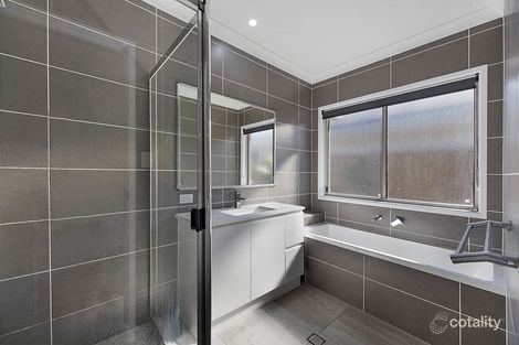 Property photo of 8 Egret Place Bli Bli QLD 4560