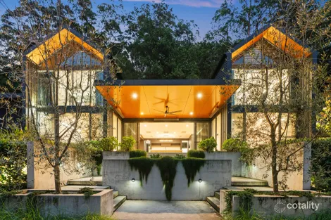 Property photo of 22 Kooringal Court Tallebudgera QLD 4228