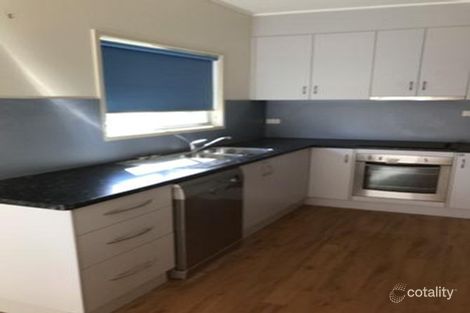 Property photo of 3 Charolais Place Emerald QLD 4720