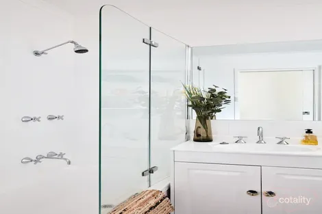 Property photo of 12 Madigan Street Hackett ACT 2602