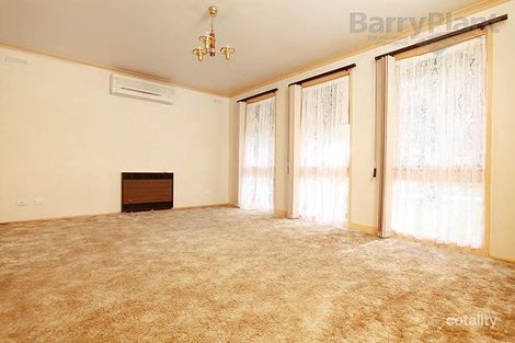 Property photo of 81 Vista Drive Melton VIC 3337