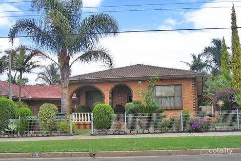 230 Old Kent Rd, Greenacre, NSW 2190