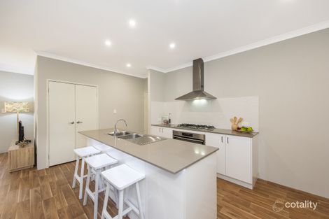Property photo of 3 Wintergreen Crescent Treeby WA 6164