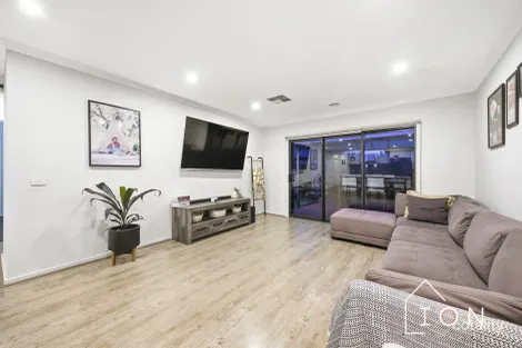 Property photo of 24 Athletic Circuit Clyde VIC 3978