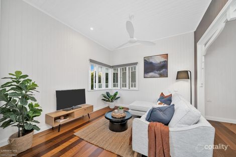 Property photo of 301 Severin Street Parramatta Park QLD 4870