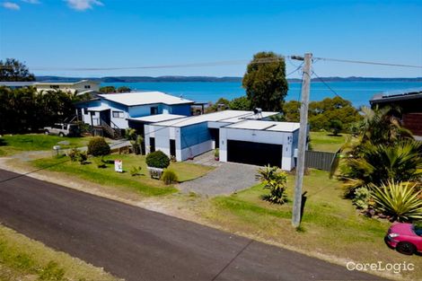 12 Coorong St, Macleay Island, QLD 4184
