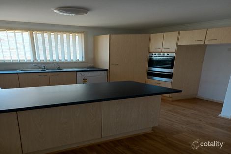 Property photo of 9 Phoenix Place Forster NSW 2428